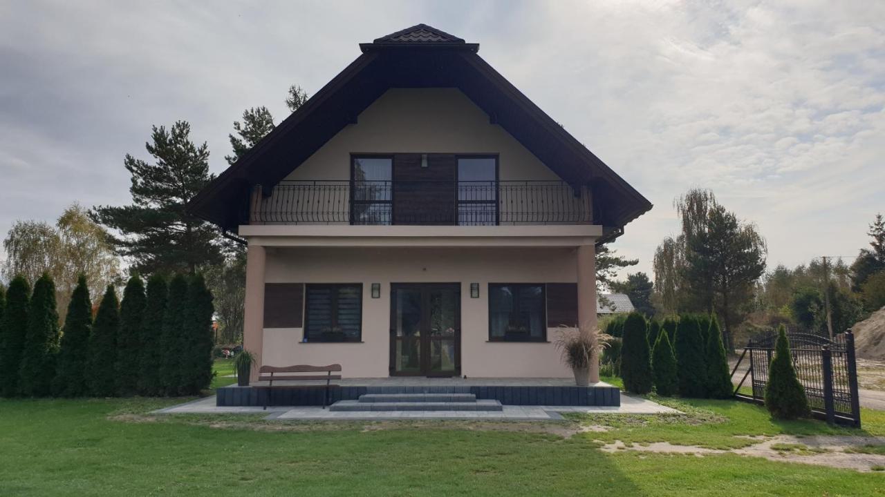 Apartamento Dobranocka Kalen Exterior foto