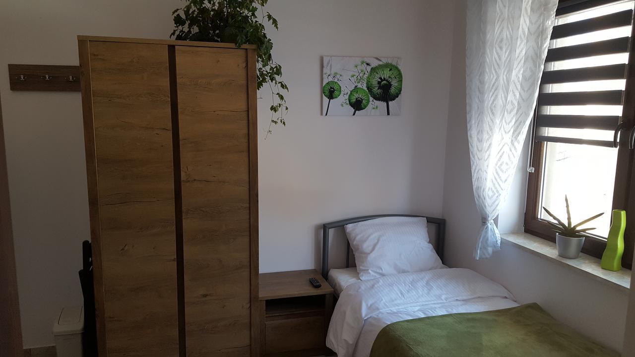 Apartamento Dobranocka Kalen Exterior foto
