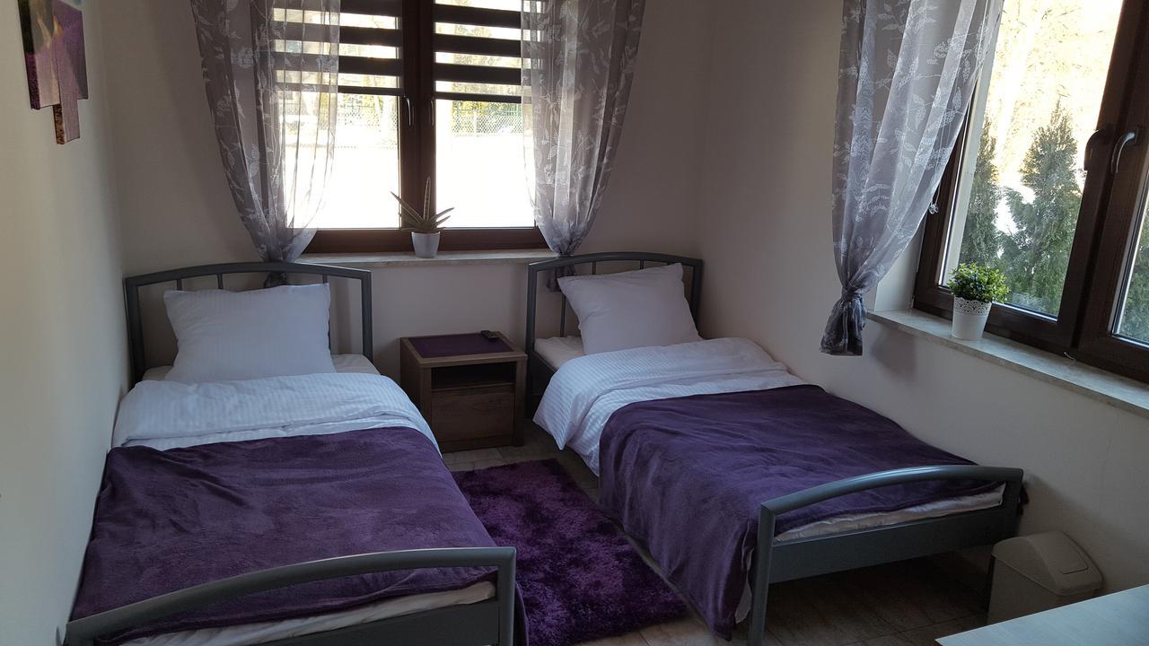Apartamento Dobranocka Kalen Exterior foto
