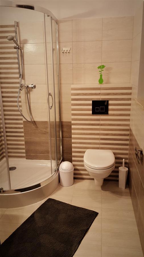 Apartamento Dobranocka Kalen Exterior foto